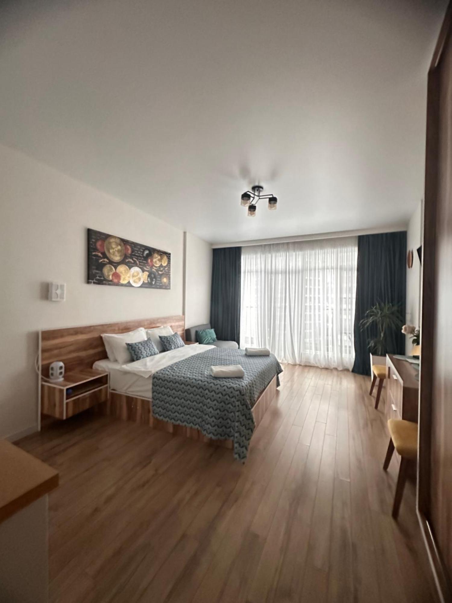 Prestigio Apart Батуми Экстерьер фото